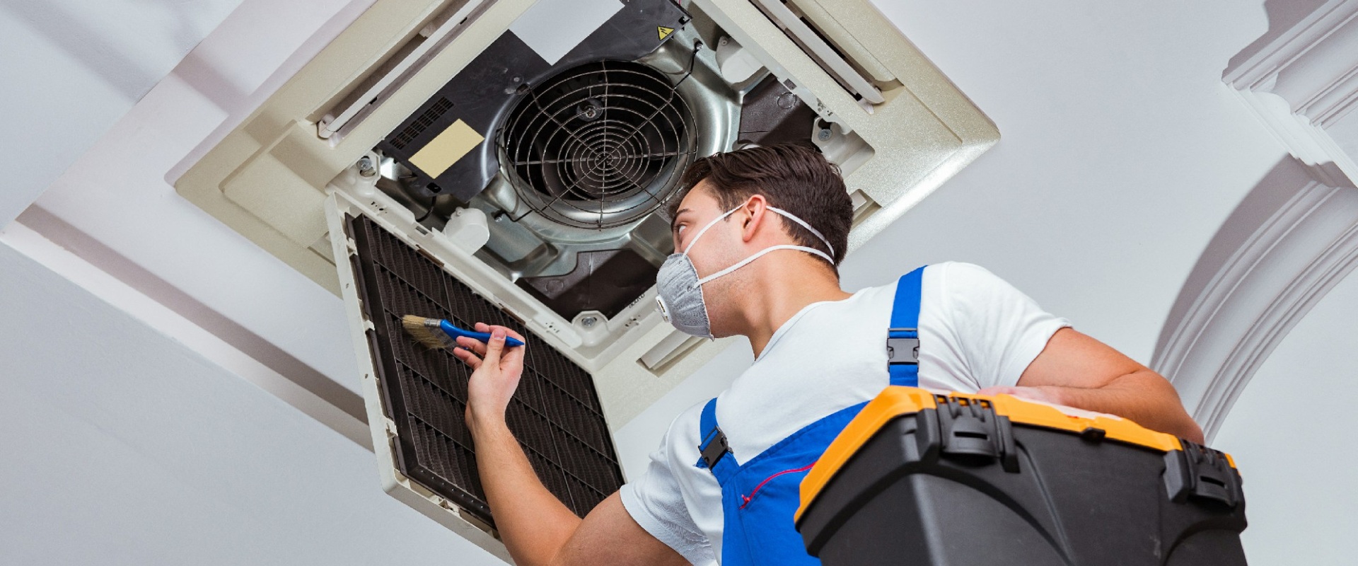 What to Consider on HVAC Replacement Service in Brickell FL?